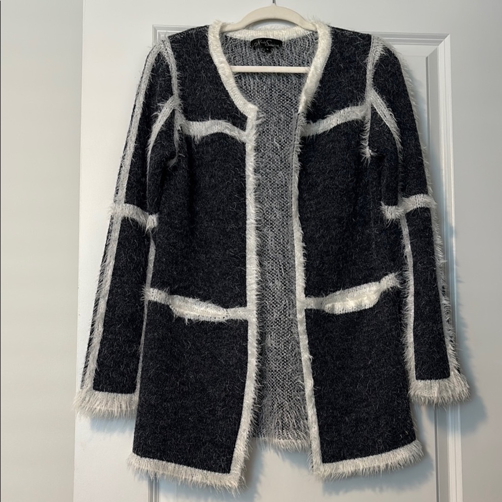 Nicole Sabbattini White and Gray Cardigan Sweater